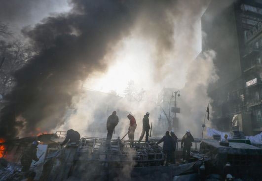 Ucraina. Scontri a Luhansk, Poroshenko e Putin al summit di Minsk