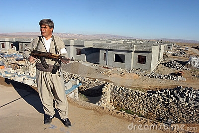 Peshmerga e esercito Iraq in missione salvataggio yazidis. IL VIDEO