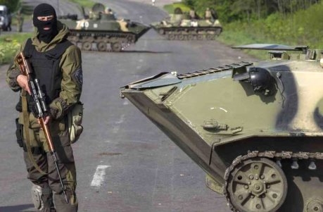 Kiev. Separatisti russi sparano contro elicottero di soccorso