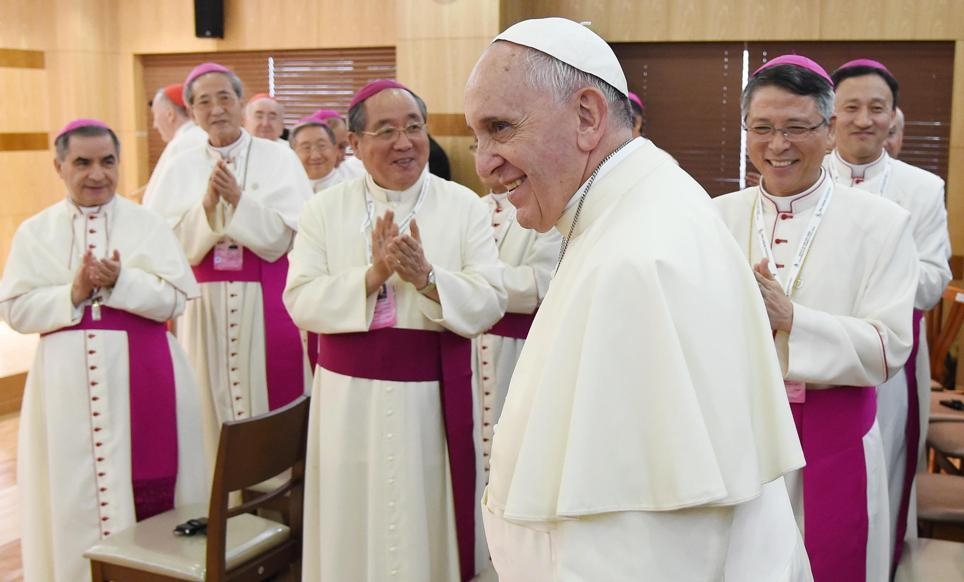 Seul. Appello del Papa, riuniamo le due Coree. IL VIDEO