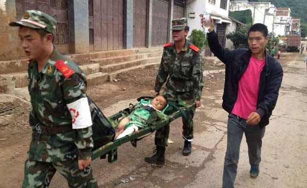 Terremoto nel sud ovest della Cina. 175 vittime, 181 dispersi. IL VIDEO