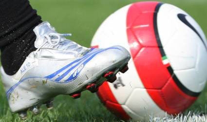 Calcio. Tre in testa: Juve e Roma come al solito, sorpresa Milan