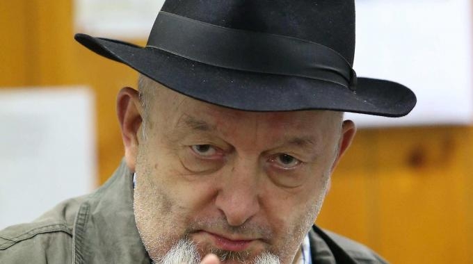 Indagine padre Matteo Renzi. Altre società sotto esame
