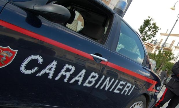 Uccide moglie e altro uomo in ascensore uffici Inps. Arrestato