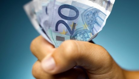 Crisi. Crollo potere d’acquisto delle famiglie. Ecco gli aumenti