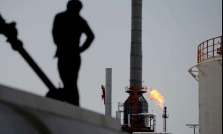 Petrolio. Il tesoro segreto dell’ISIS che spaventa i mercati mondiali. IL VIDEO