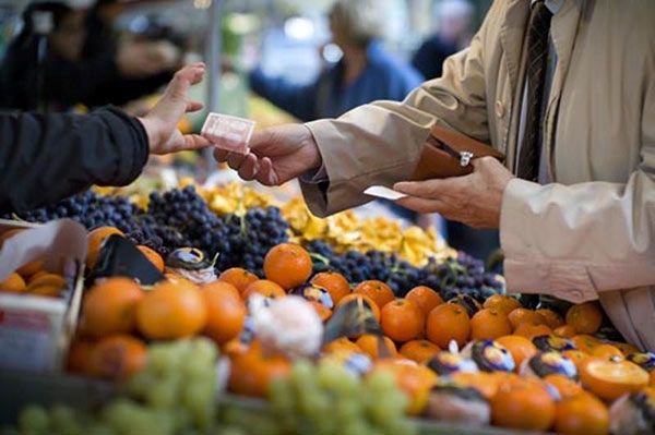 Crisi. Crolla il consumo di frutta, allarme salute