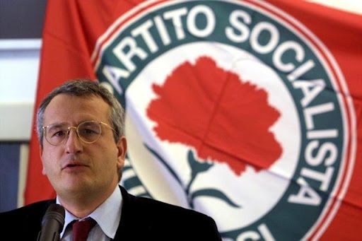 Bobo e Stefania contro Matteo Renzi. Craxi fondò il PSE