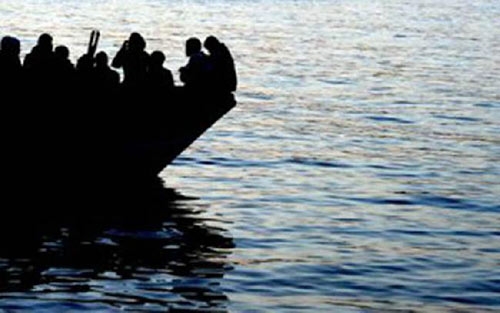 Libia. Affonda barcone con 250 migranti, oltre 200 i morti