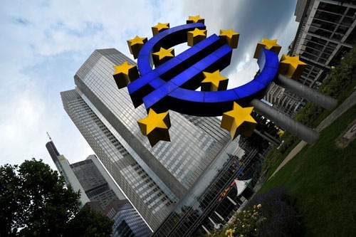 Delude l’industria tedesca, ancora attesa per le Banche centrali