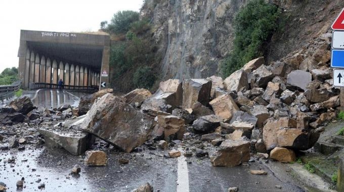 Maltempo. Il 98% dei comuni liguri è a rischio frane
