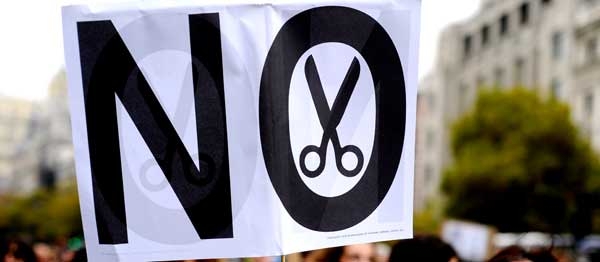 Bce Napoli. Parte il corteo di protesta contro le politiche dell’austerity