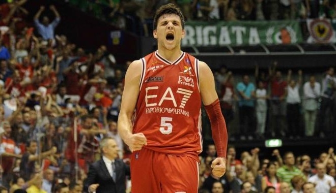 Basket. Sfida per la Supercoppa tra Milano e Sassari