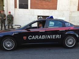Aggredisce e sequestra donna per gelosia. Arrestato 36enne