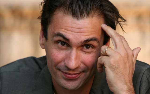 Teatro Argentina. Fabrizio Gifuni legge “Ragazzi di vita”. Recensione