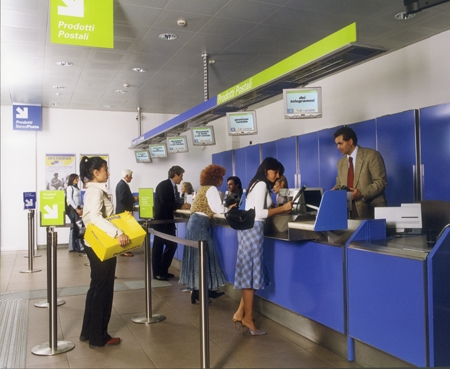 Poste. Aumenti ingiustificati fino al 375%