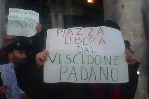 Movimento contro Salvini sale sopra Basilica