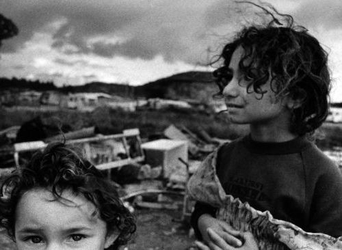 Sei bambini Rom sottratti ai genitori nel Regno Unito. E’ un abuso istituzionale