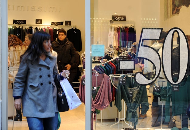 Saldi. Andamento peggiore del prevsito