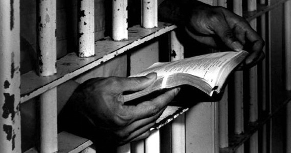 Carcere. In 25 anni di detenzione si laurea 3 volte