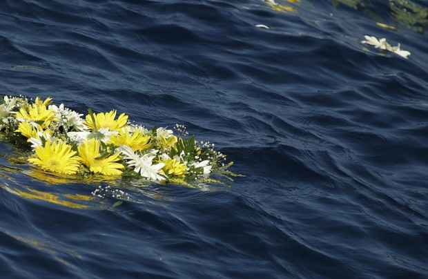 Naufragio migranti, 10 morti. Procura apre inchiesta