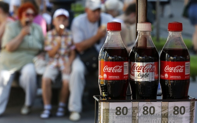 Germania tassa la Coca Cola per scoraggiare bottiglia usa e getta