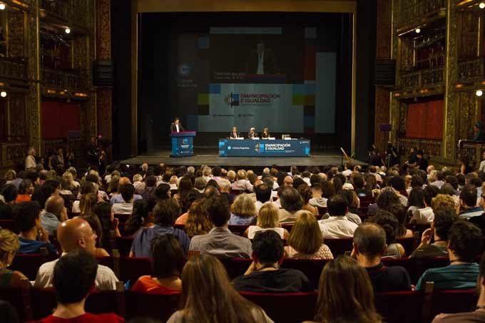 Emancipazione e tradizione al Forum di Buenos Aires