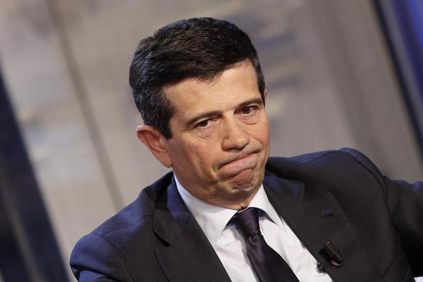 Lupi si dimette ufficialmente