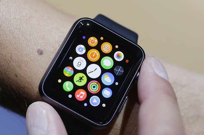 Il giorno di Apple Watch. VIDEO