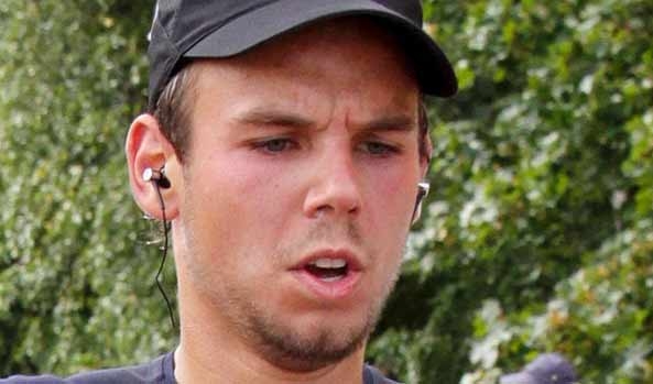 GermanWings. Lubitz, media a caccia di ogni dettaglio privato. VIDEO