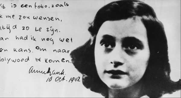 Anne Frank fu tradita dai suoi stessi benefattori?