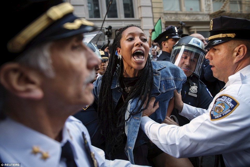 Usa. La protesta dilaga per la morte di Freddie