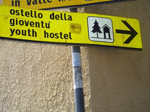 Alberghi per La Gioventù, senza stipendio da sette mesi 140 dipendenti dell’Aig