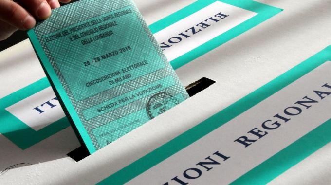 Regionali, alle 12 ha votato il 15.7%