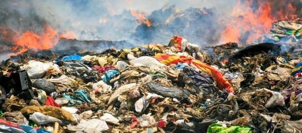 Il Parlamento “creativo” introduce il disastro ambientale abusivo
