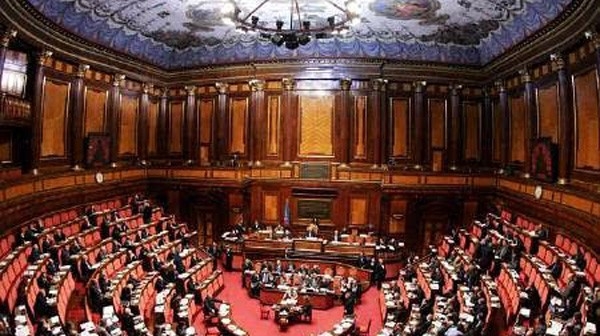 Antimafia. 17 nomi impresentabili. Tra questi De Luca