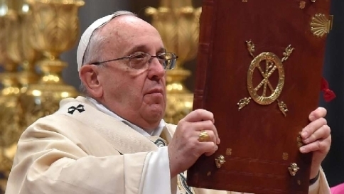 Pedofilia. Il Papa crea tribunale per giudicare vescovi