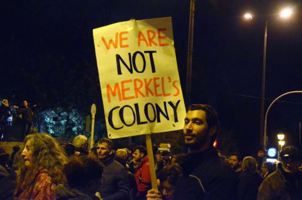 Manifestazioni in Europa a supporto della Grecia. VIDEO