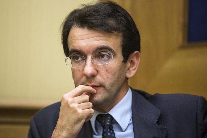 D’Attorre: serve correzione rotta Pd, valuterò se restare
