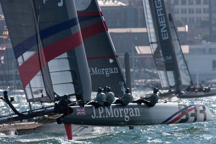 Vela. America’s Cup. Ben Ainslei, buona la prima