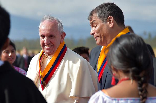Papa in Ecuador. Incontro con Correa, oggi giornata di impegni. VIDEO
