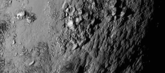 New Horizon. Plutone, foto mostrano montagne di ghiaccio di 3500mt. VIDEO