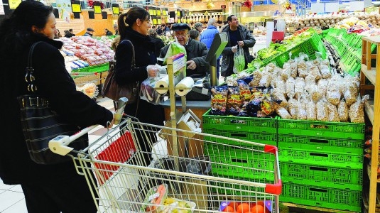 Istat: a luglio scende fiducia consumatori e imprese