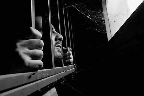 Di carcere si muore. Cadaveri in cerca d’autore