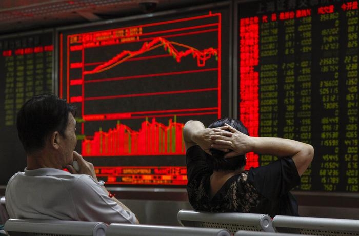 Tracollo borsa Shanghai. Banca centrale, iniezione da 150 miliardi