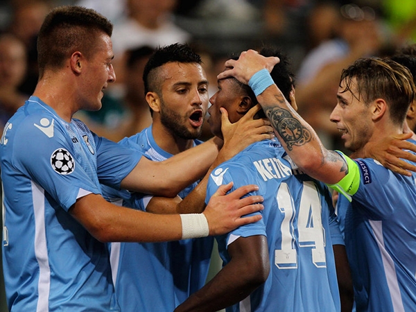 Calcio. Champions League: Lazio, bene con il Bayer. Tra una settimana il ritorno