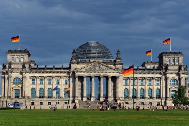 Grecia, oggi il voto della Bundestag. 56 parlamentari dicono “no”