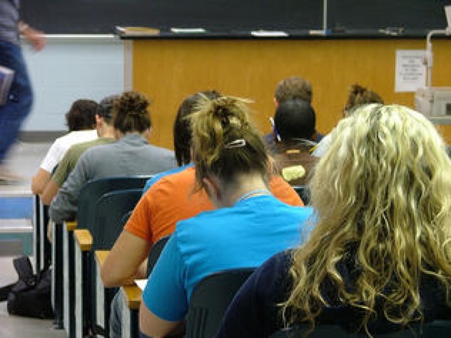 Diritto allo studio. Dal governo solo promesse confuse. Gli studenti daranno battaglia