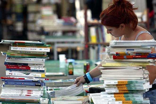 Scuola. Contro il caro vita ecco dove comprare i libri usati