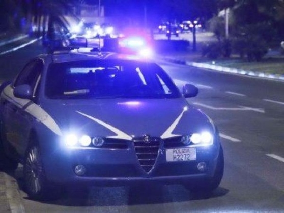 Bari. Festa in villa finisce a colpi di pistola. Due feriti